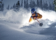 熊猫体育-津门奇迹夜，德罗赞单骑救主，天津队险胜湖人震撼篮坛